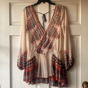Free People Long Sleeve V Neck Blouse Size XS